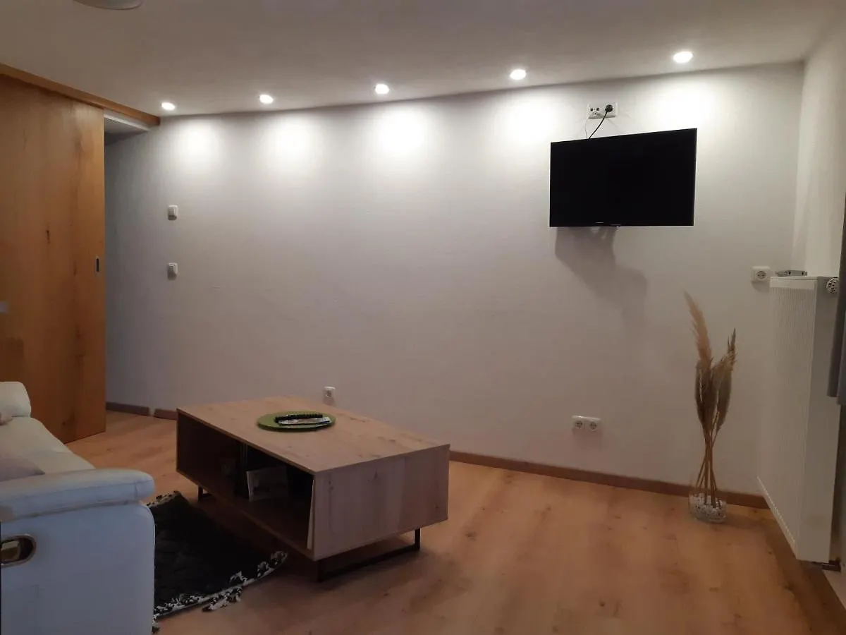 Ferienwohnung Zenta Tacherting